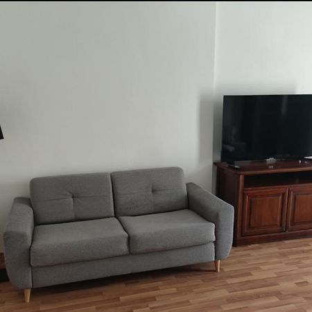 Christie'S 3 Central Apartment To Bucarest מראה חיצוני תמונה