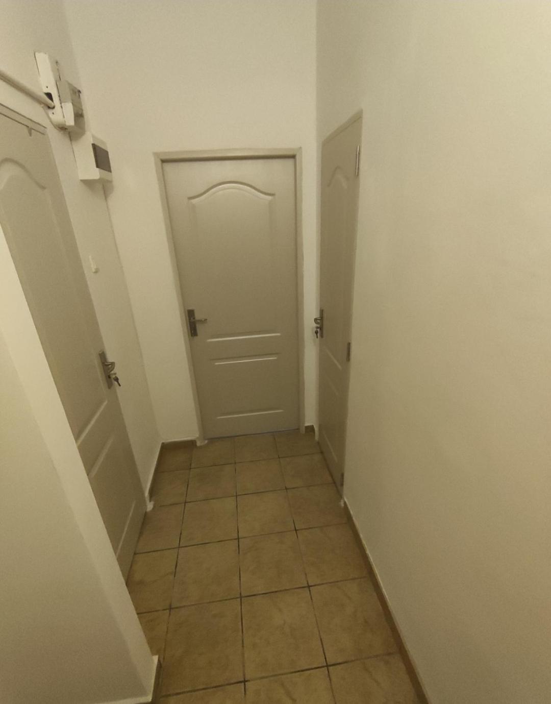 Christie'S 3 Central Apartment To Bucarest מראה חיצוני תמונה