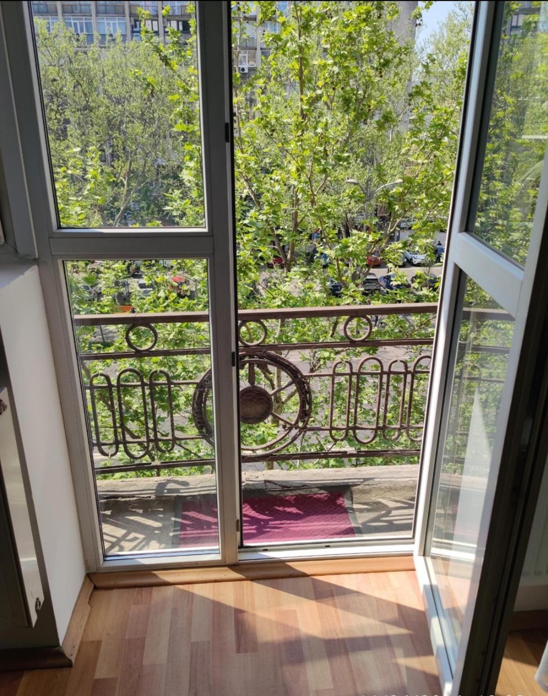 Christie'S 3 Central Apartment To Bucarest מראה חיצוני תמונה